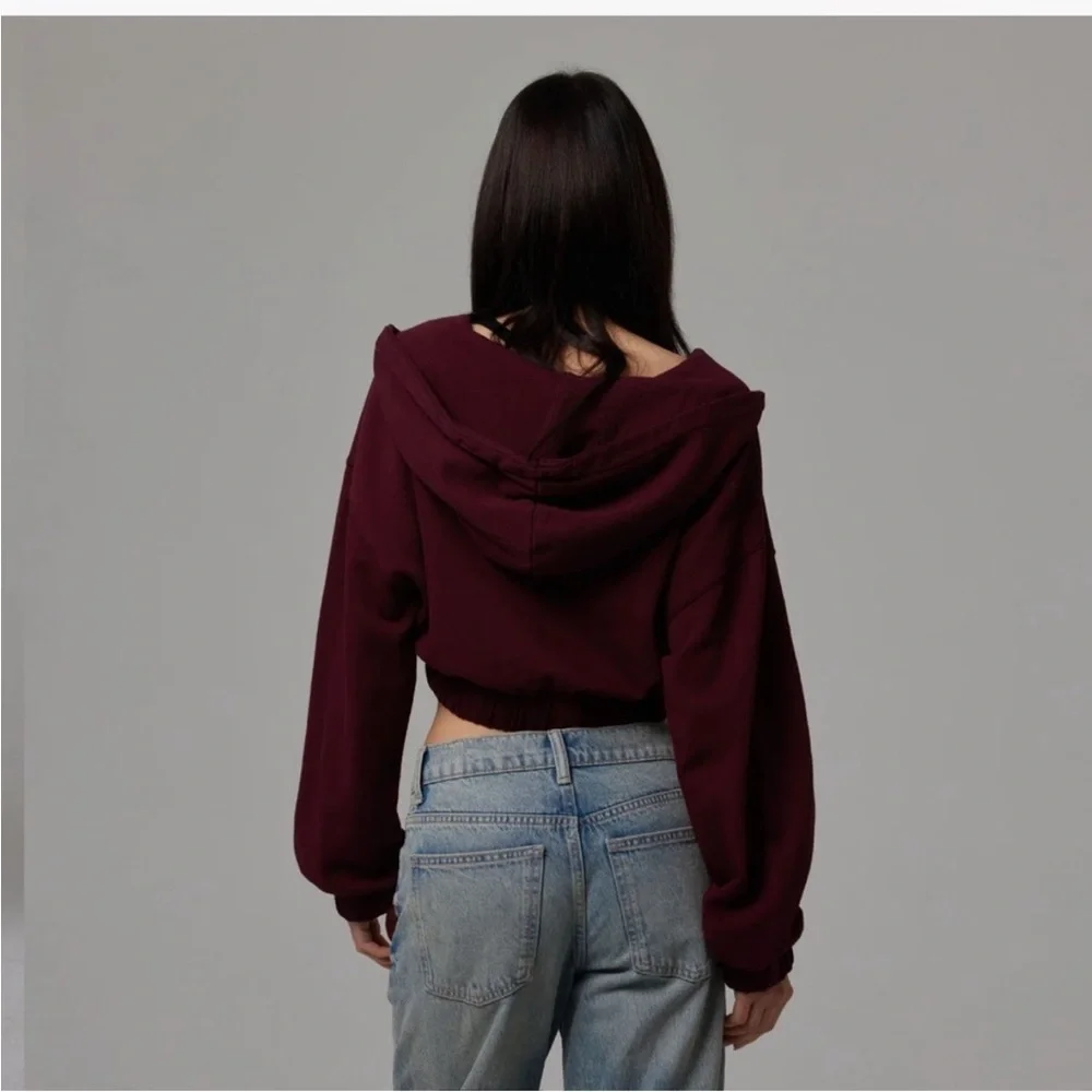 Talentless WOMENS ZIP CROP JACKET Medium in Cherry Cola - Picture 3 of 4